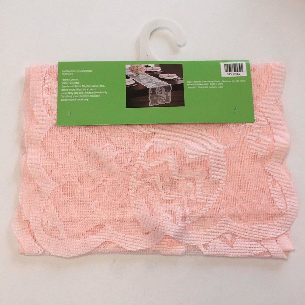 NWT- Lace Tablerunner